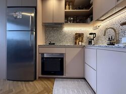 Commonwealth Towers (D3), Condominium #530484281